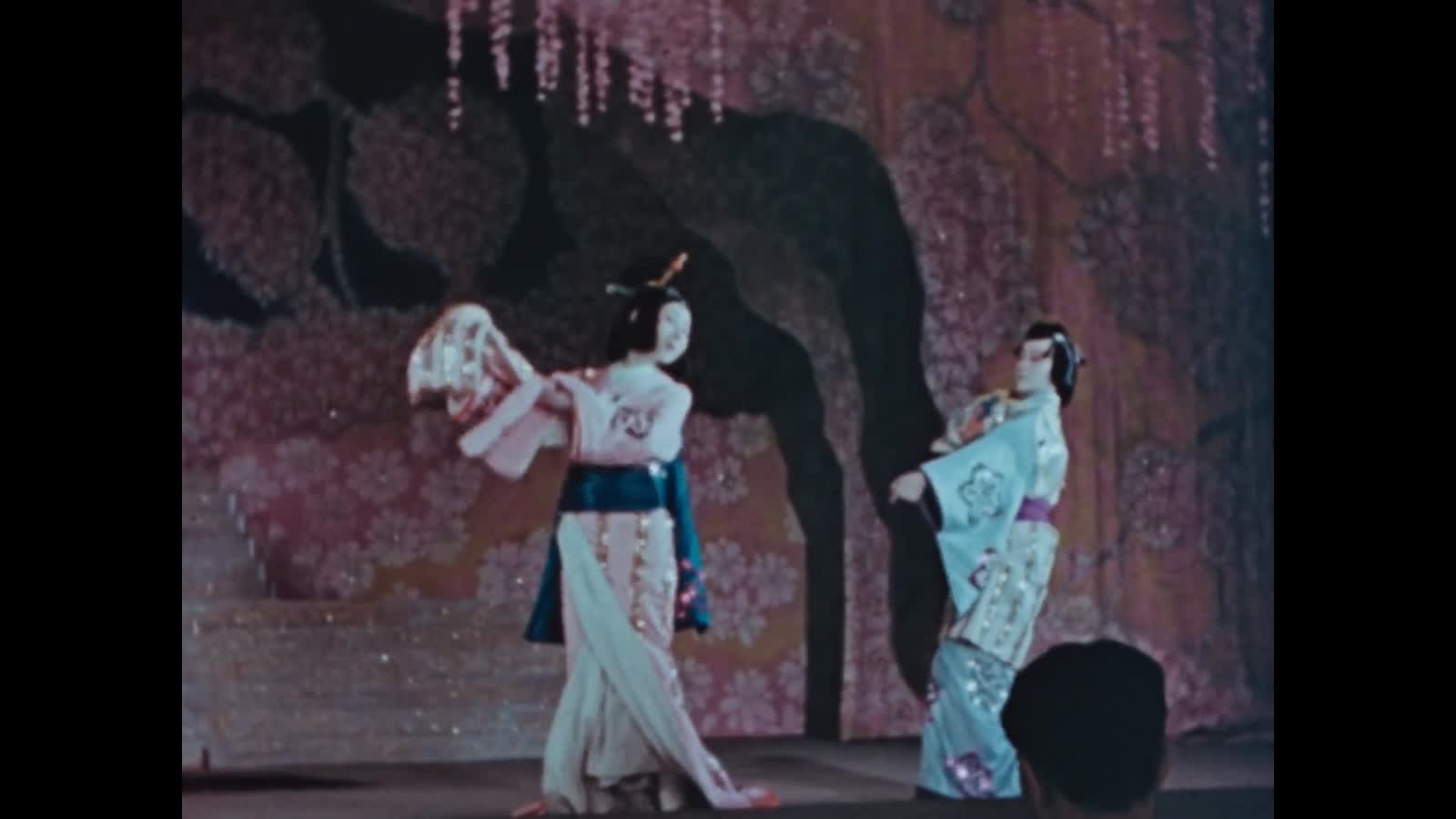 宝塚のレビュー　 | 昭和館デジタルアーカイブ